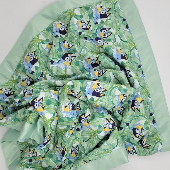 Extra Large Lovely Bluey & friends cotton Kids, satin binding blanket  30x 36 - Picture 4 of 16